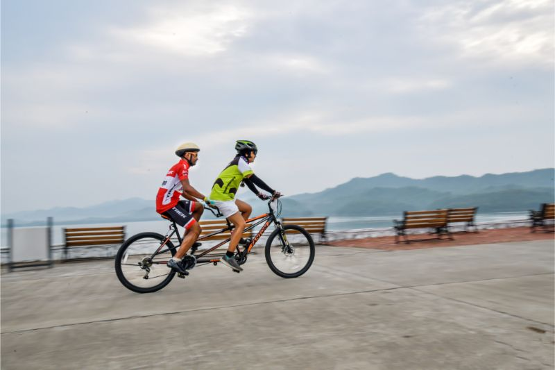 Khalwani Couple Cycling - View 1