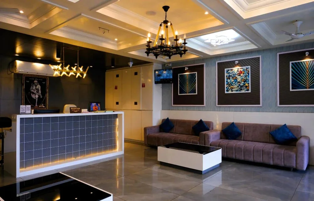 HOTEL SAI INN || 01NIGHT - 2DAY'S || STAY + BREAKFAST, DINNER + SOU TICKETS + E - RICKSHAW